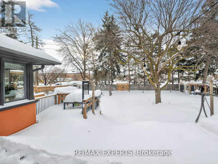 60 Suburban Drive, Mississauga, ON, L5N 1G9 - 42