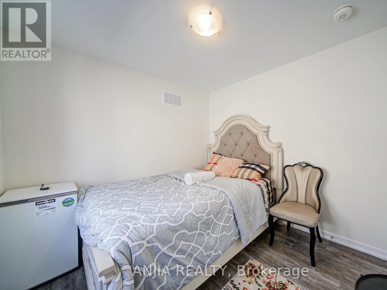 2020 Horace Duncan Crescent, Oshawa, ON, L1L 0W4 - 29