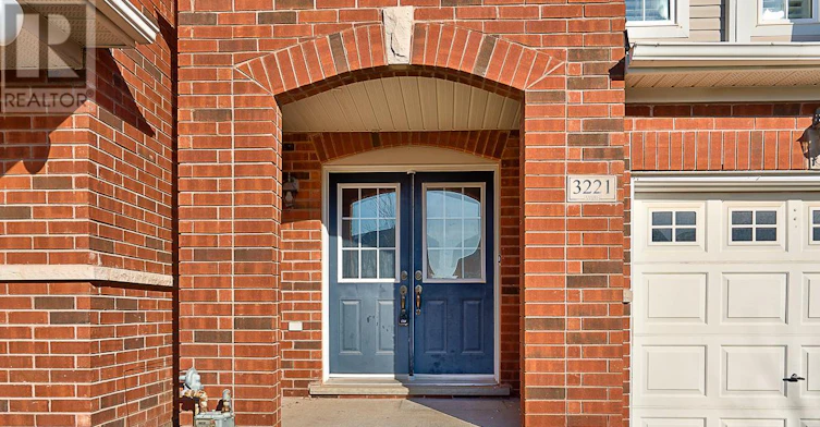 3221 Sharp Road, Burlington, ON, L7M 0H7 - 3