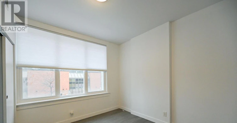 2-1A Leonard Avenue, Toronto, ON, M5T 2P8 - 2