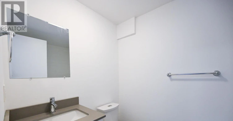 2-1A Leonard Avenue, Toronto, ON, M5T 2P8 - 9