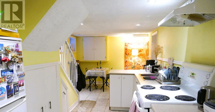 LOWER-1026 Ossington Avenue, Toronto, ON, M6G 3V6 - 3