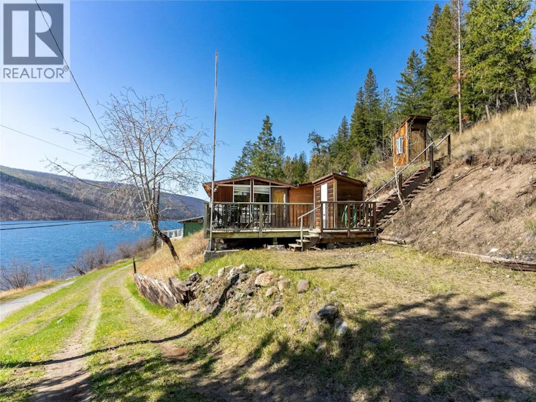 2631 Loon Lake Road, Loon Lake, BC, V0K 1H1 - 4