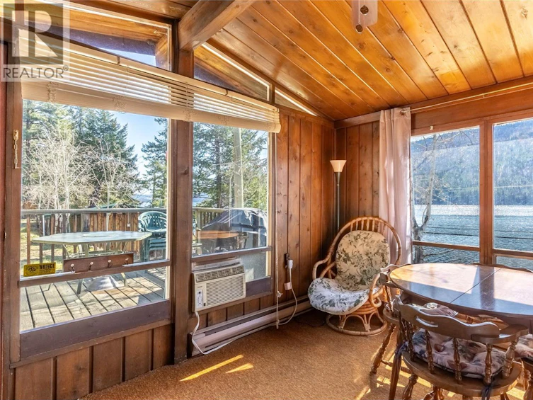 2631 Loon Lake Road, Loon Lake, BC, V0K 1H1 - 11