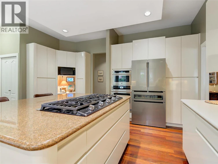 20-2368 Abbott Street, Kelowna, BC, V1Y 9G7 - 16