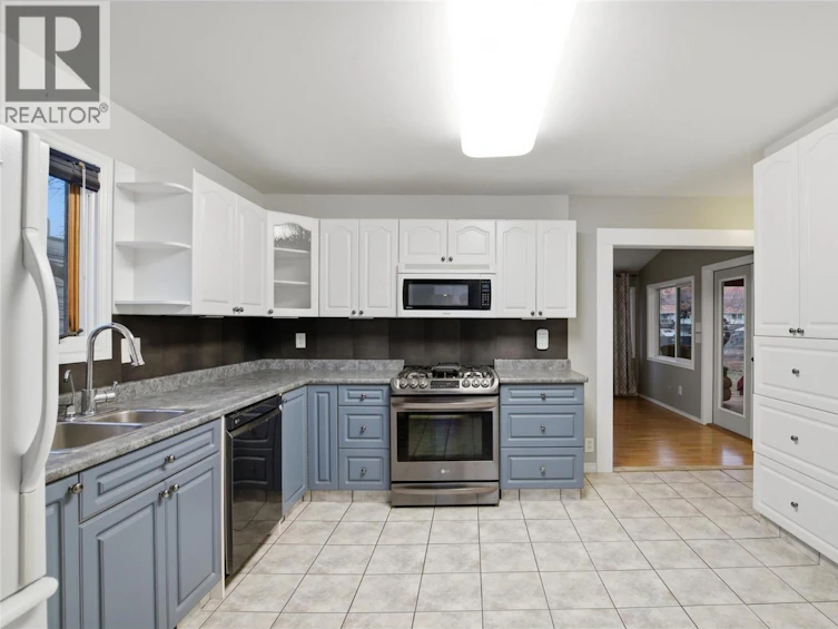223 Nelson Avenue, Kamloops, BC, V2B 1M4 - 24
