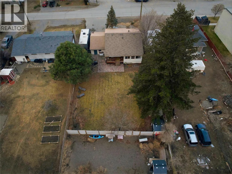 223 Nelson Avenue, Kamloops, BC, V2B 1M4 - 13