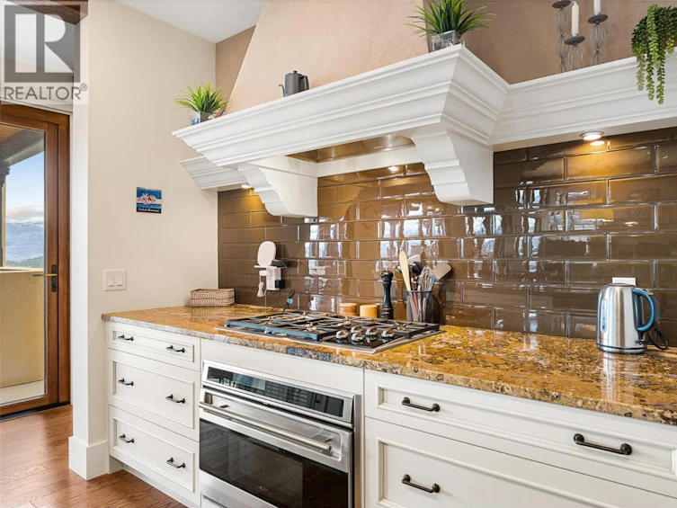 2457 Selkirk Drive, Kelowna, BC, V1V 2R7 - 22