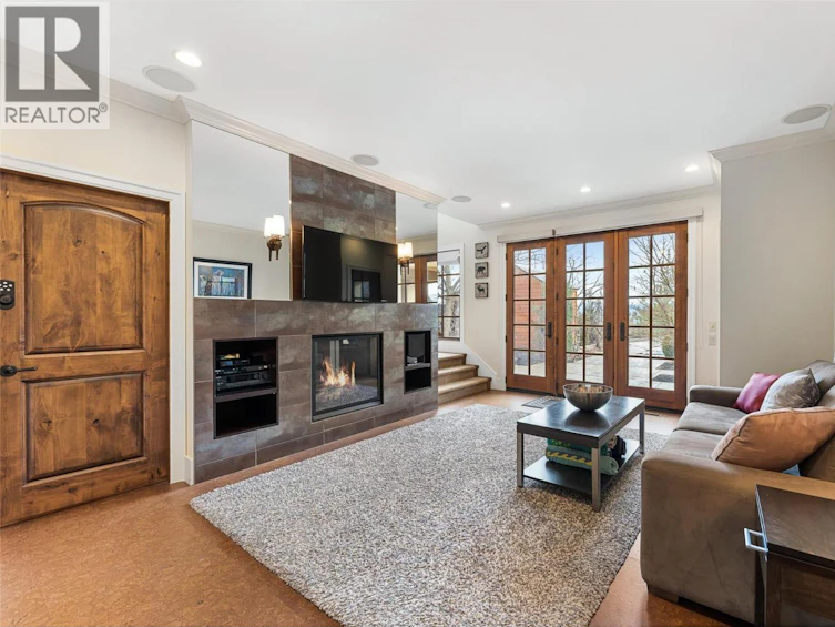 2457 Selkirk Drive, Kelowna, BC, V1V 2R7 - 39