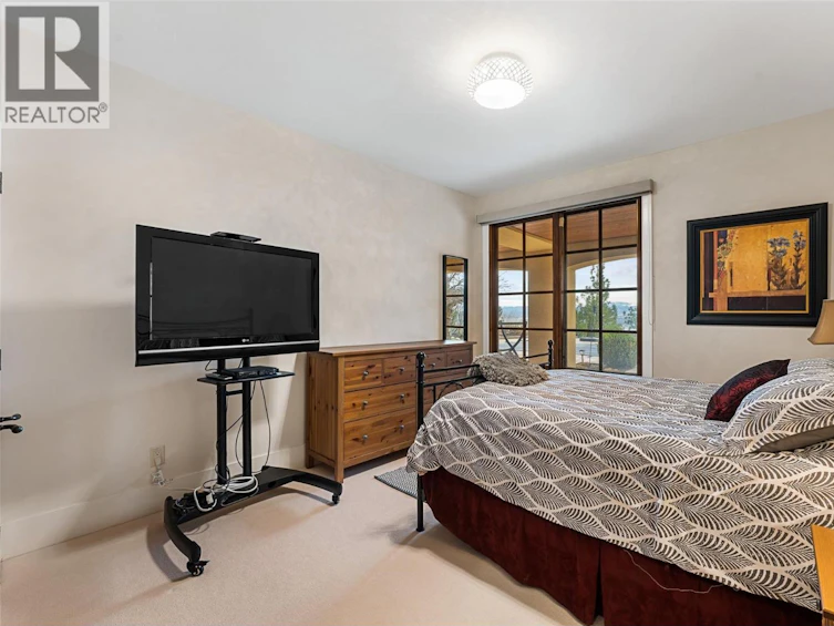 2457 Selkirk Drive, Kelowna, BC, V1V 2R7 - 40