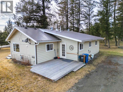 4734 Kitwanga Drive - 2