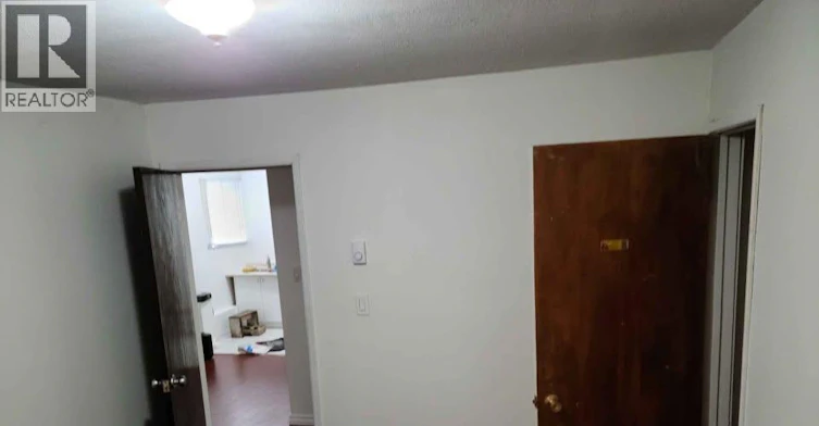 38xx Windermere Street, Vancouver, BC, V5R 2G4 - 6