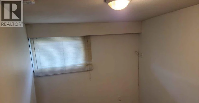 38xx Windermere Street, Vancouver, BC, V5R 2G4 - 8