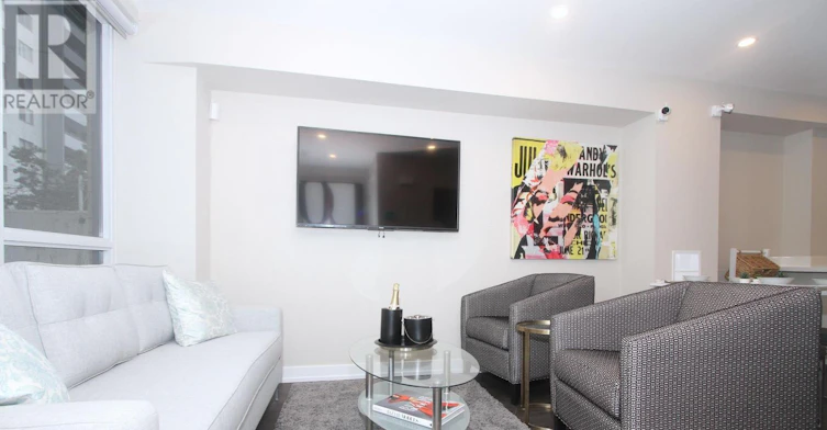 282 Bleecker Street, Toronto, ON, M4X 0A2 - 4