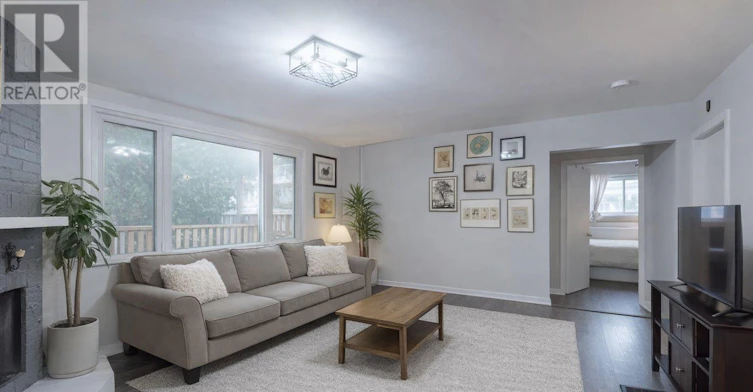 MAIN-117 Hampton Avenue, Toronto, ON, M4K 2Z2 - 2