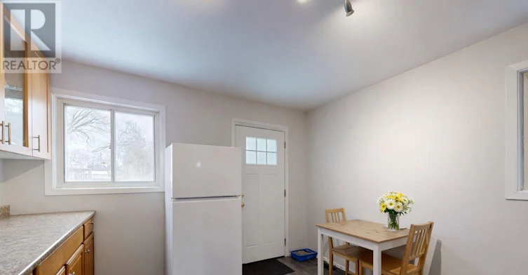 MAIN-117 Hampton Avenue, Toronto, ON, M4K 2Z2 - 5