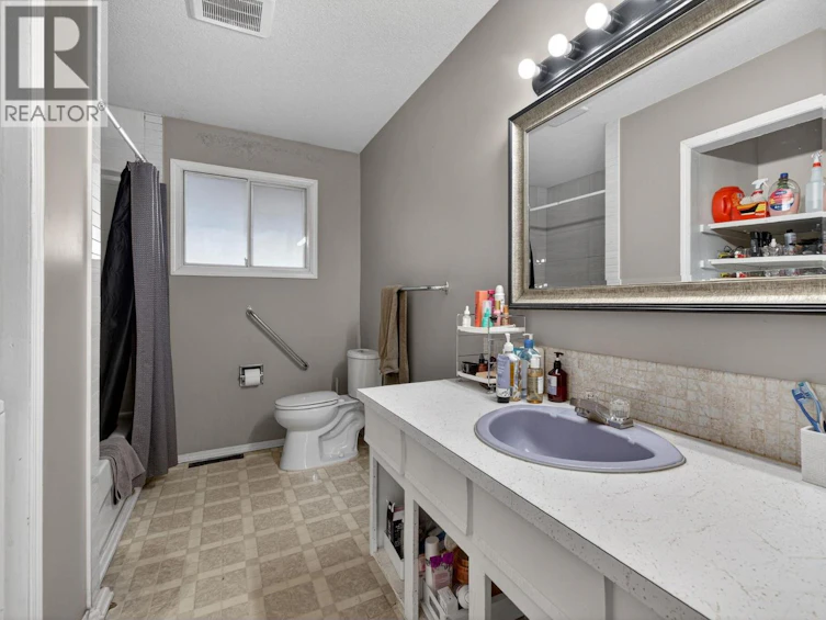 290 Pearson Road, Kelowna, BC, V1X 2L6 - 21