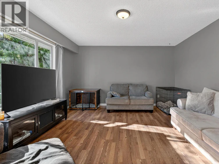 290 Pearson Road, Kelowna, BC, V1X 2L6 - 9