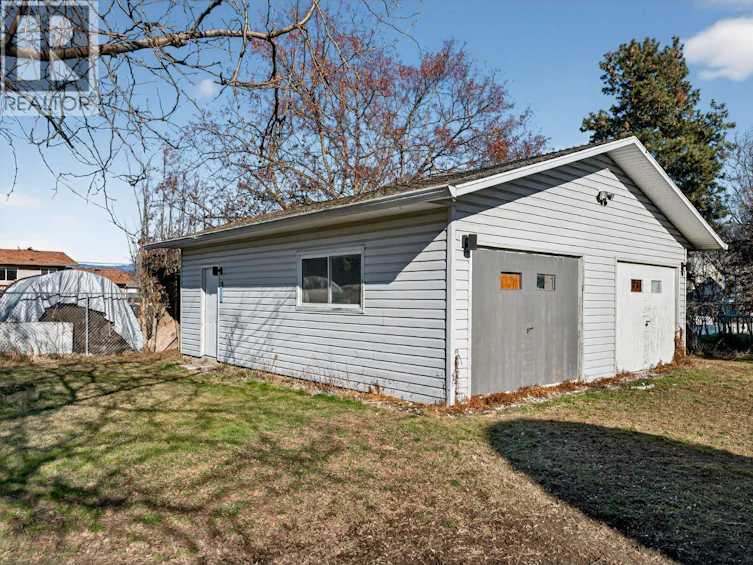 290 Pearson Road, Kelowna, BC, V1X 2L6 - 46