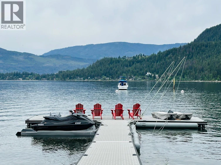 2661 Blind Bay Road, Blind Bay, BC, V0E 1H1 - 3
