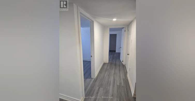 BSMT-8 York Street, Mississauga, ON, L4T 3M7 - 6
