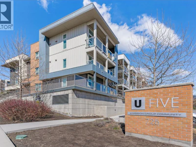 128-725 Academy Way - 3