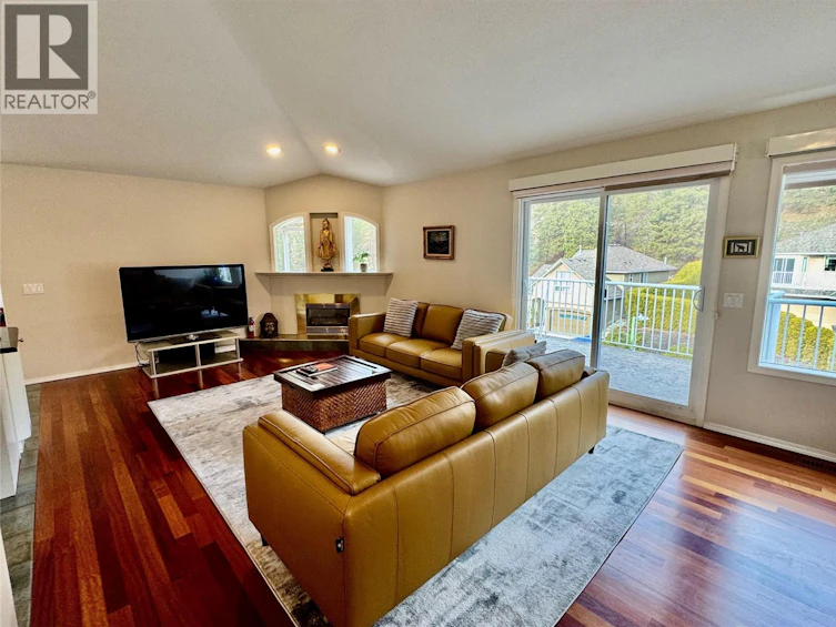773 Siwash Court, Kelowna, BC, V1V 1N5 - 12
