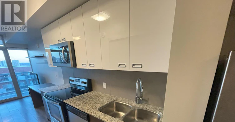 720-250 Albert Street, Waterloo, ON, N2L 0H5 - 2