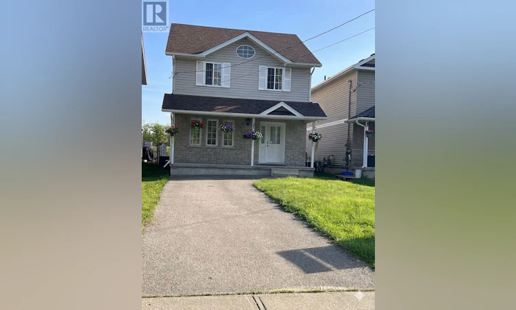 36 Grand River Avenue