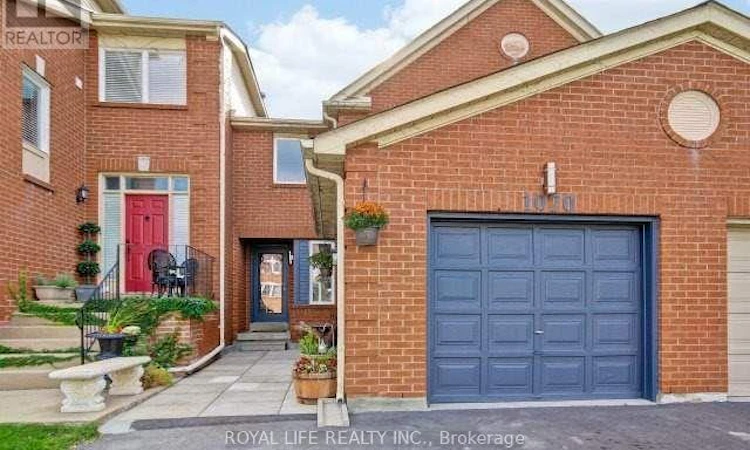 1070 Lindsay Drive