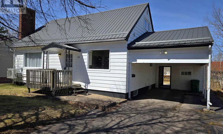 95 Higgins Street