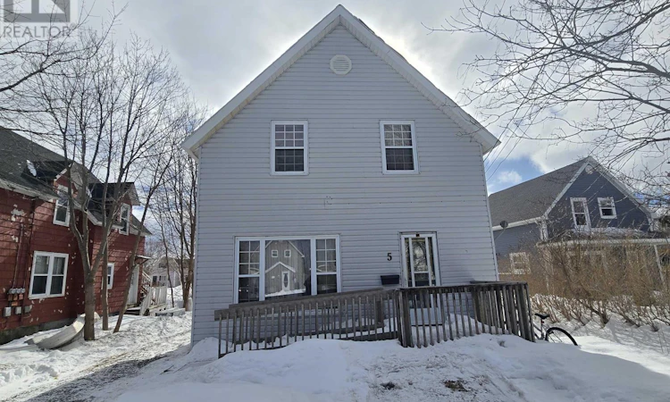 5 Byng Street