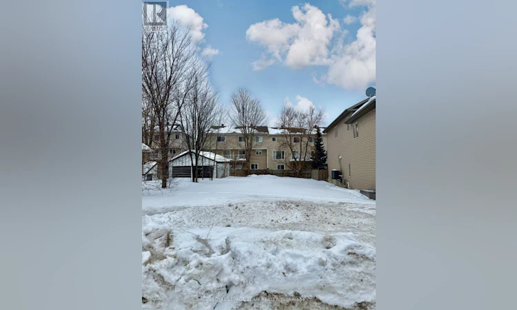 1138-1140 Snow Street