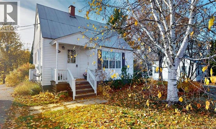 141 St James Street