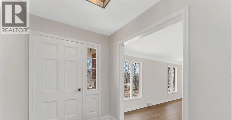 132 Division Street North, Kingsville, ON, N9Y 1E4 - 25