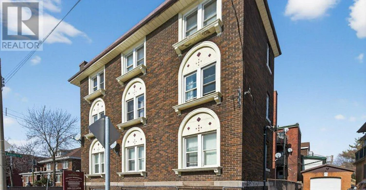 2-109 Balsam Avenue S, Hamilton, ON, L8M 3B2 - 22