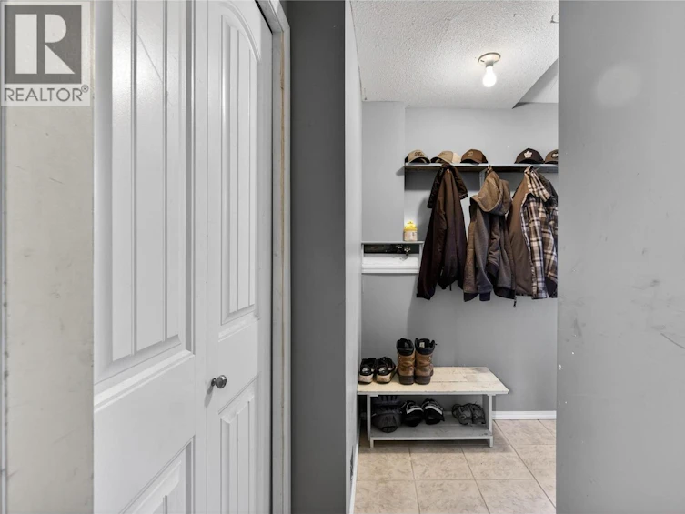 610 Gillis Avenue, Sicamous, BC, V0E 2V0 - 40