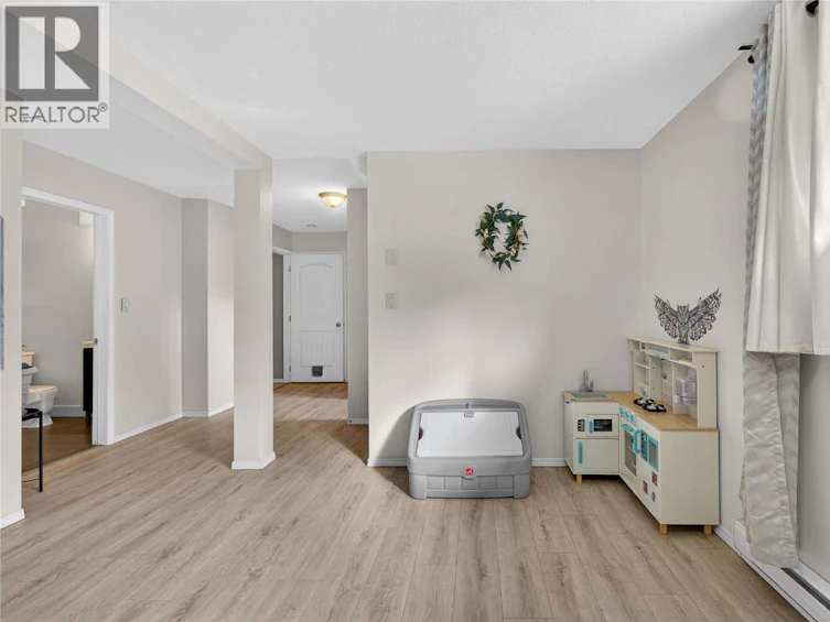 610 Gillis Avenue, Sicamous, BC, V0E 2V0 - 33