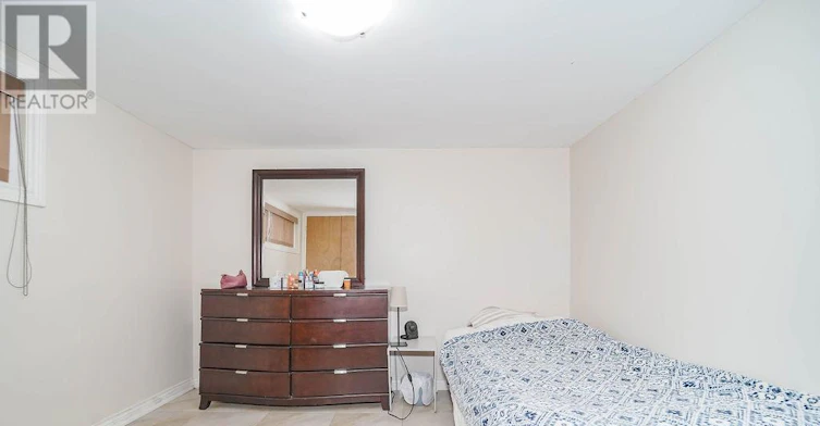 LOWER-1 Norcross Road, Toronto, ON, M3H 2R3 - 10