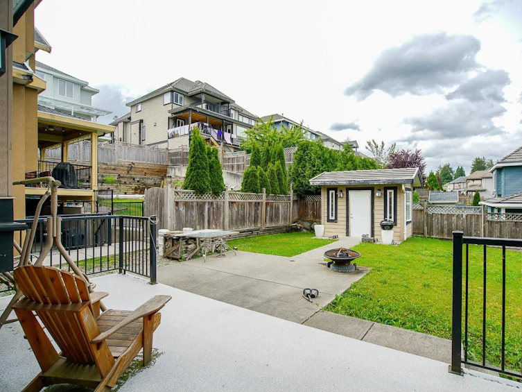 15075 70a Avenue, Surrey, BC, V3S 2E2 - 31