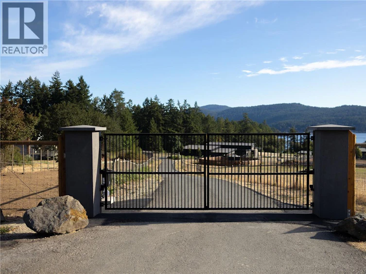 7756 West Saanich Road, Central Saanich, BC, V8M 1R8 - 65