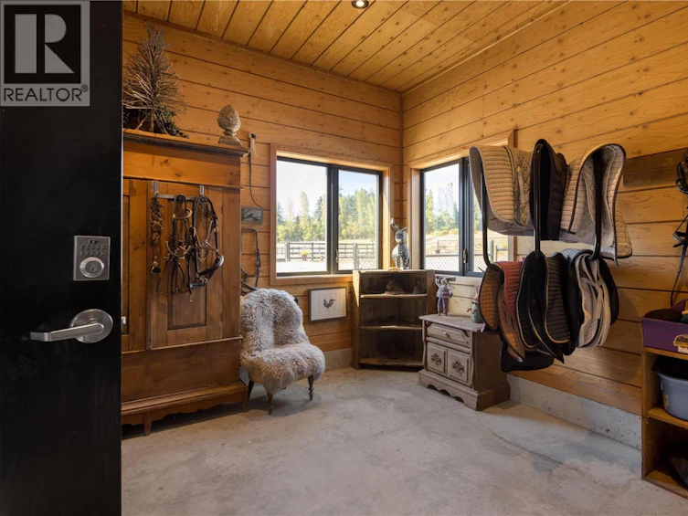 7756 West Saanich Road, Central Saanich, BC, V8M 1R8 - 43