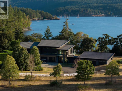7756 West Saanich Road - 3