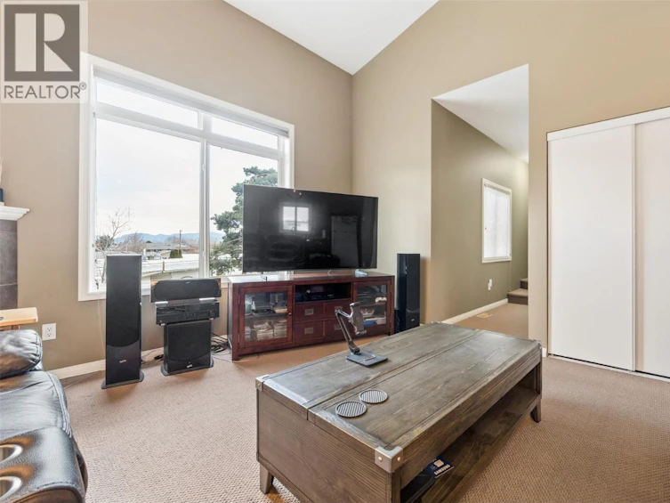 108-48 Galt Avenue, Penticton, BC, V2A 9C3 - 7