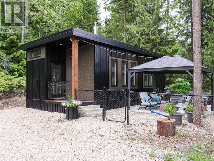 5147 Sunset Drive, Eagle Bay, BC, V0E 1T0 - 39