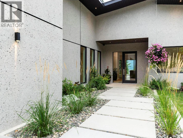 5147 Sunset Drive, Eagle Bay, BC, V0E 1T0 - 48