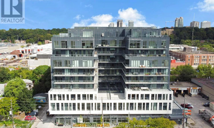 512-500 Dupont Street