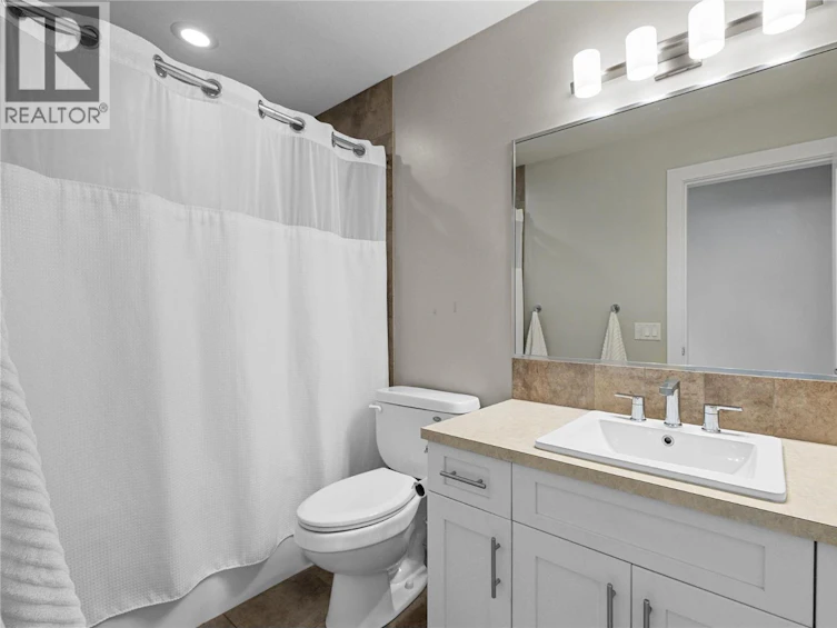 404 Quilchena Crescent, Kelowna, BC, V1W 4W4 - 37
