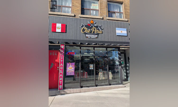 852-854 Eglinton Avenue W
