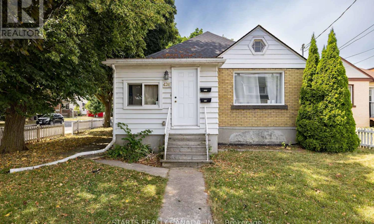 420 Macdonnell Street